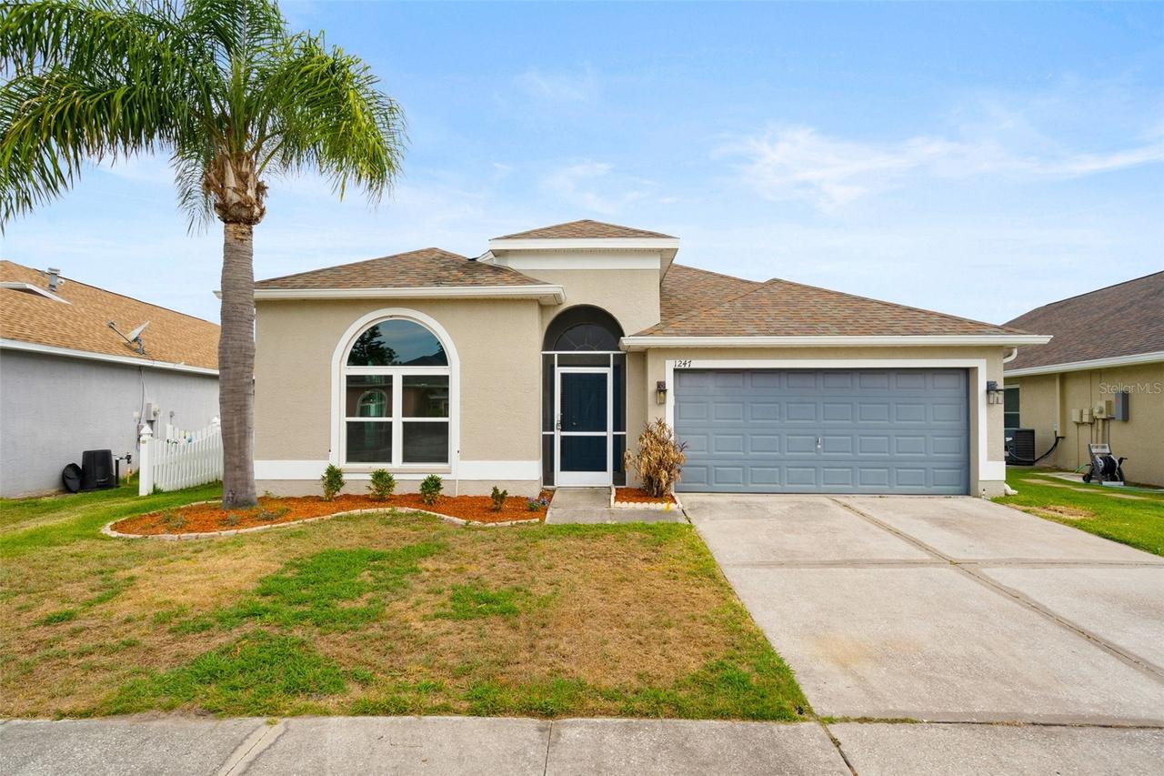 1247 Vinetree Dr., Brandon, FL 33510