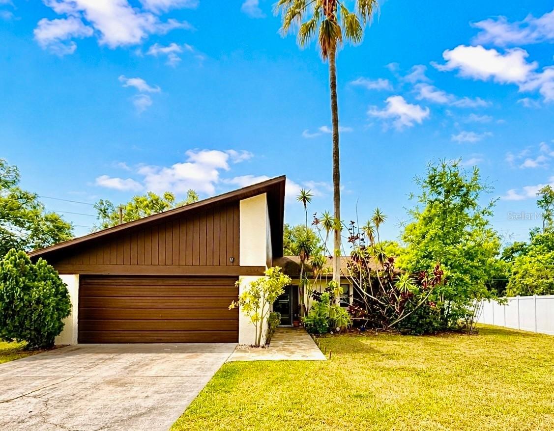8034 Badger Ln., New Port Richey, FL 34653