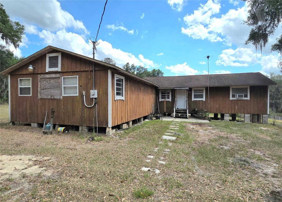 27440 Winchester Dr., Brooksville, FL 34602
