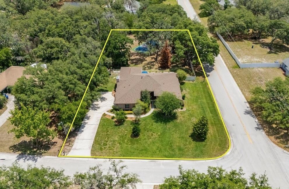 11214 Leprechaun Dr., Riverview, FL 33569