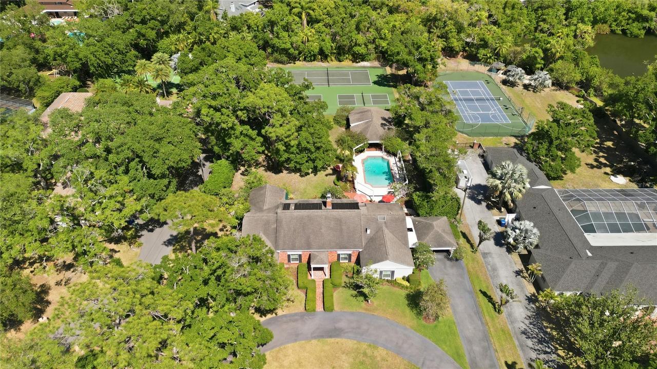 1749 Long Bow Ln., Clearwater, FL 33764
