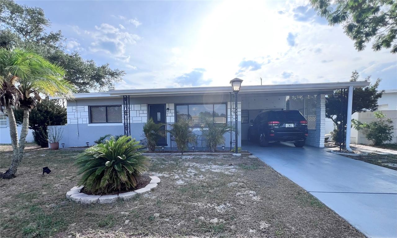 12314 106th St., Largo, FL 33773