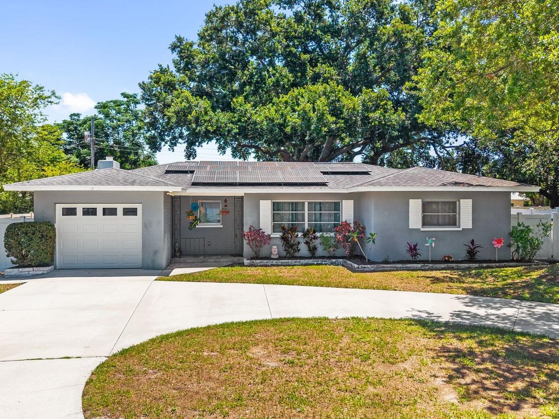 983 Emerson Dr., Dunedin, FL 34698