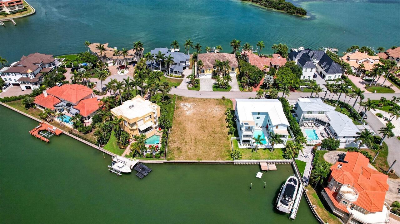 1 1st Ave., Tierra Verde, FL 33715
