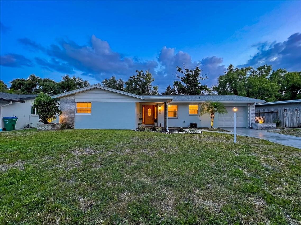 11524 70th Ter., Seminole, FL 33772