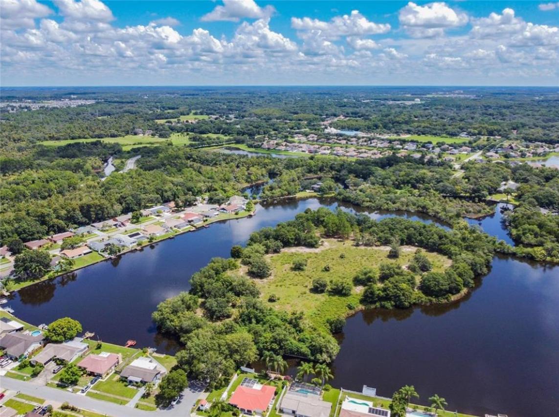 Berry Hill Rd., Holiday, FL 34690