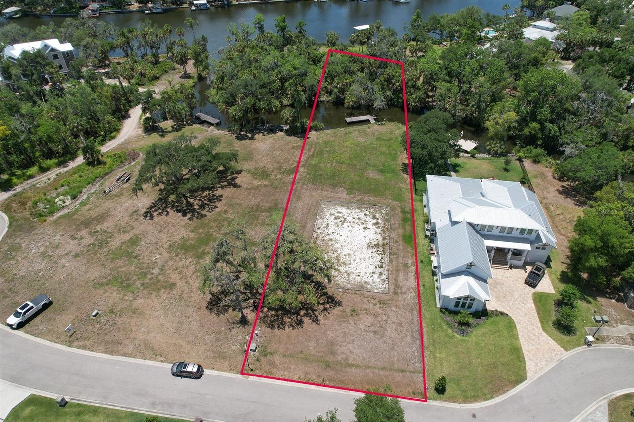 8325 Alafia Pointe Dr., Riverview, FL 33578