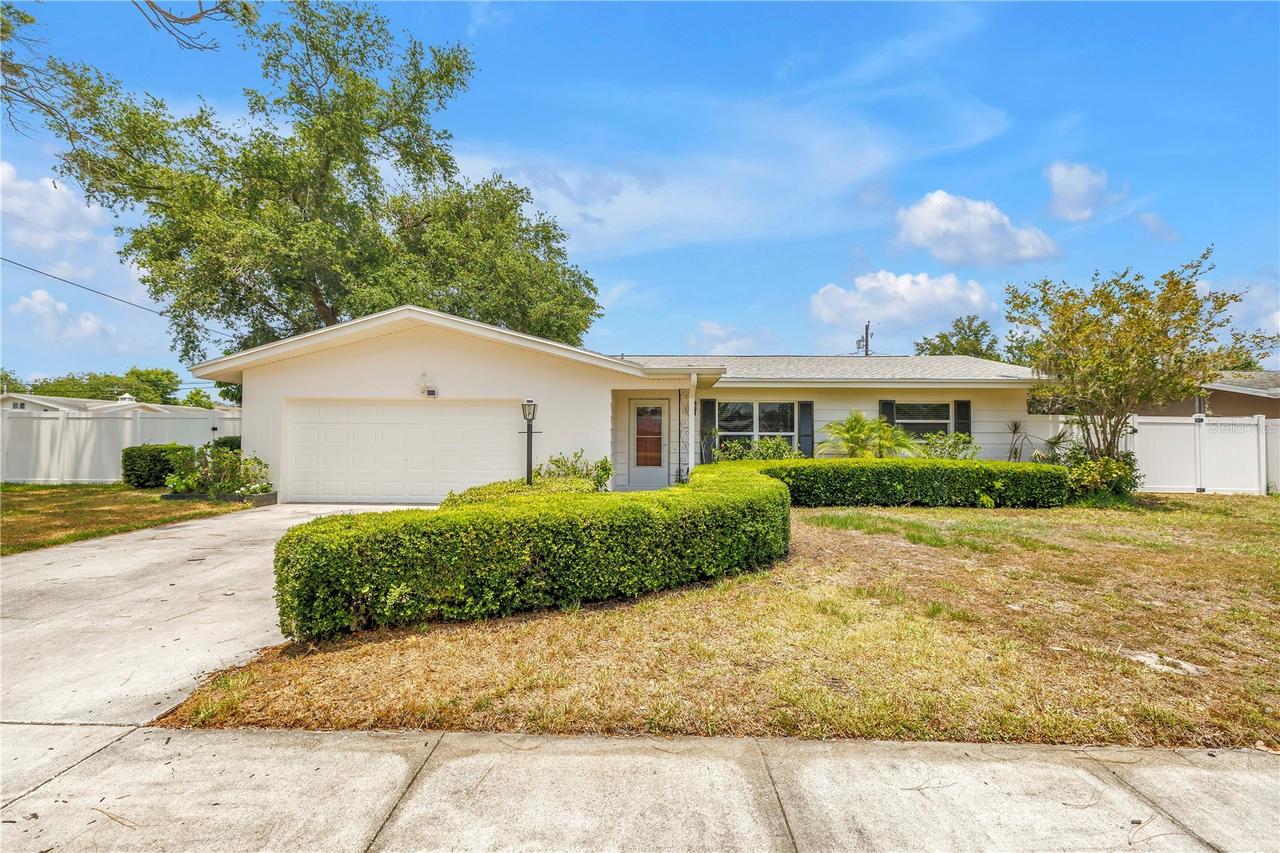 1550 Idle Dr., Largo, FL 33756