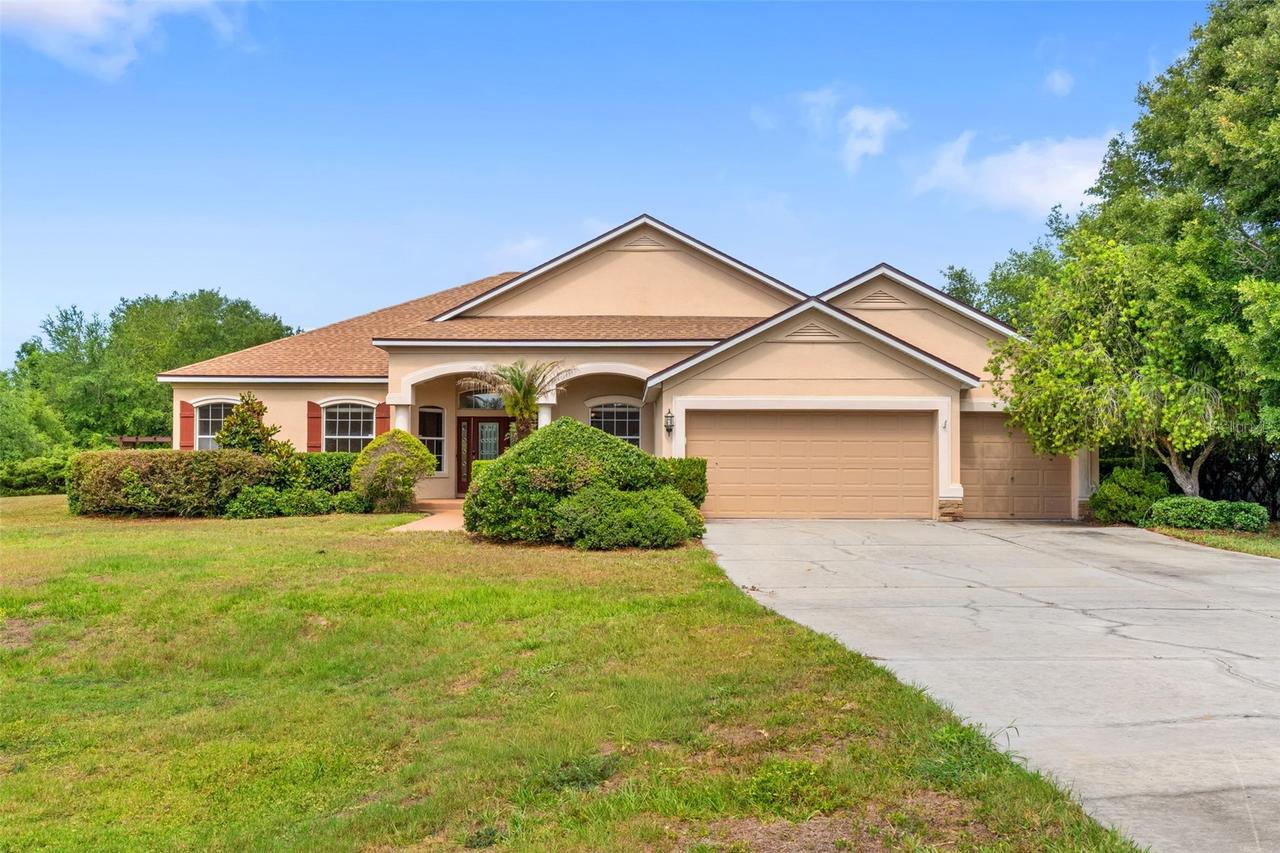 14705 Amber Sweet Ln., Wimauma, FL 33598