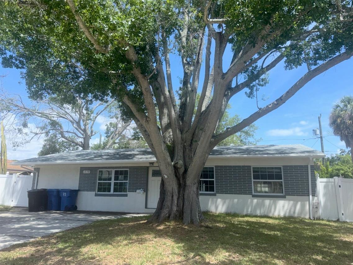 1779 Shore Acres Blvd., St Petersburg, FL 33703