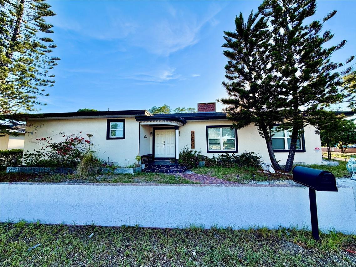 800 S Keene Rd., Clearwater, FL 33756