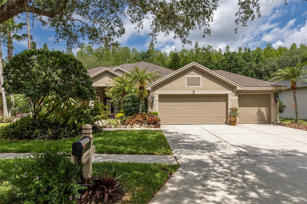 19204 Pristine Pl., Lutz, FL 33558