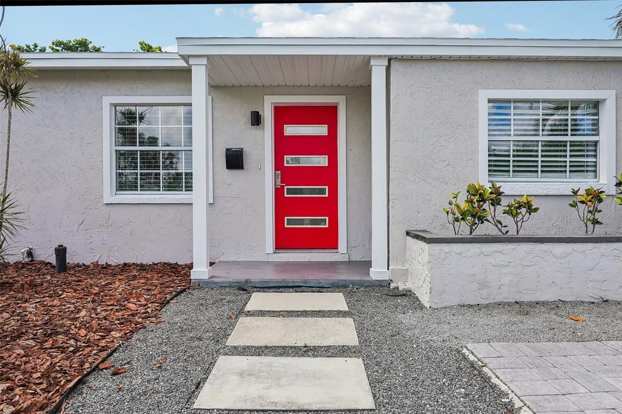 784 87th Ave., St Petersburg, FL 33702