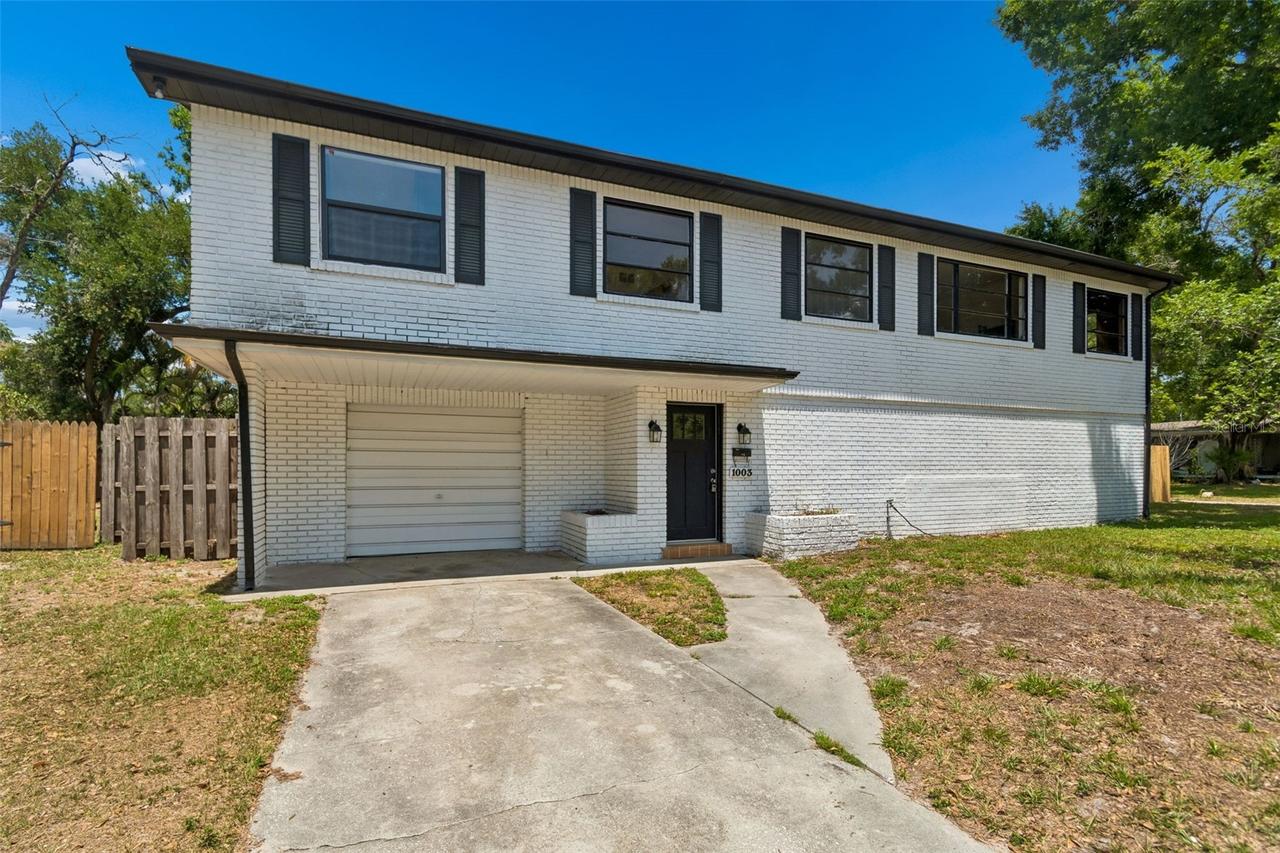 1003 W River Heights Ave., Tampa, FL 33603