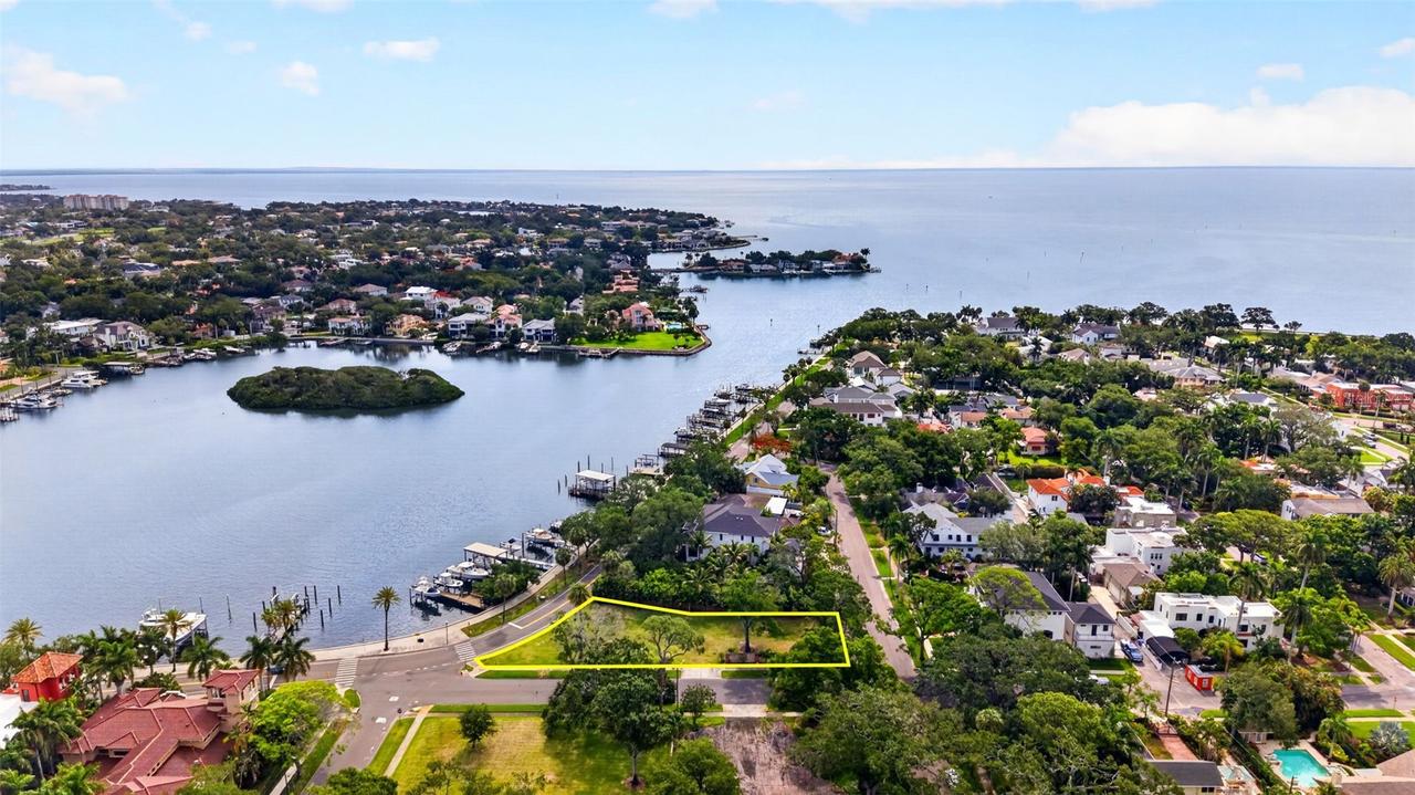 1956 Coffee Pot Blvd., St Petersburg, FL 33704