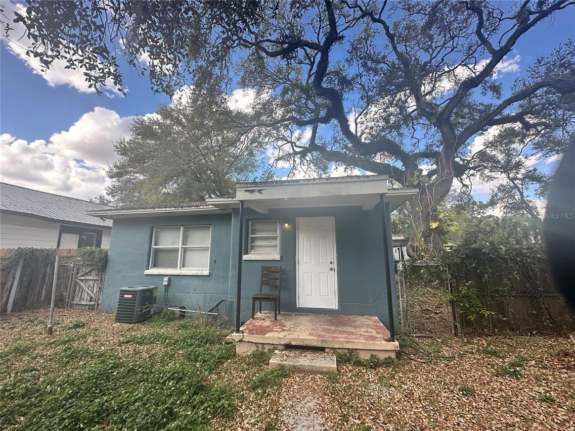 1217 E 24th Ave., Tampa, FL 33605