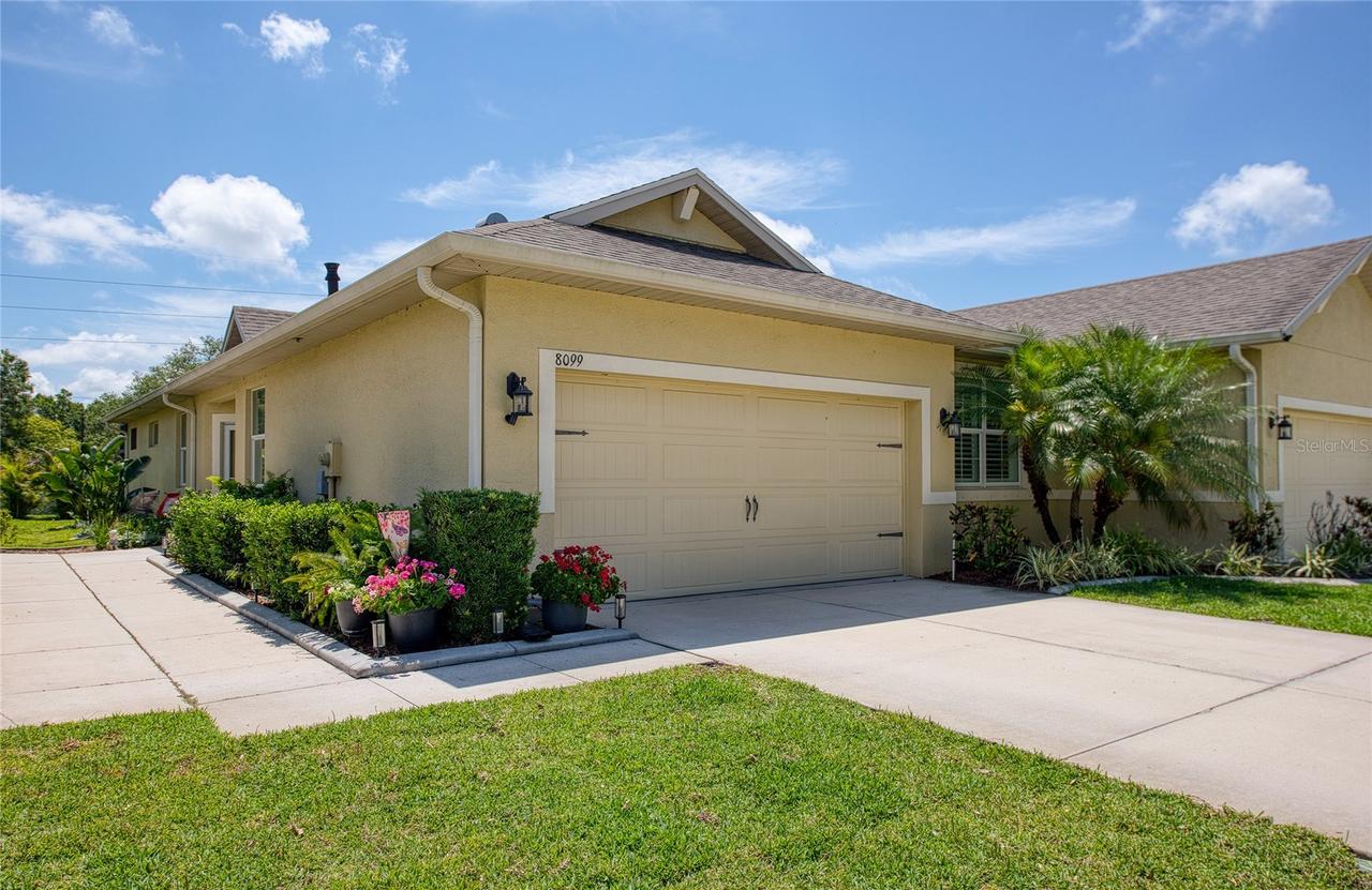 8099 Pine Crest St., Seminole, FL 33777