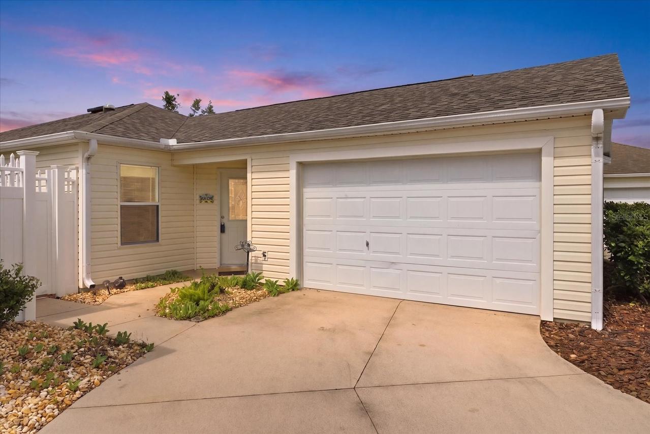 2445 Greenhill Tr., The Villages, FL 32162