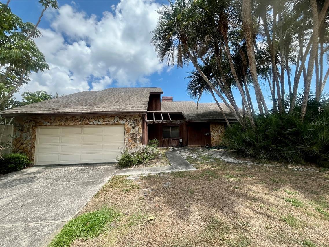 1315 74th Cir., St Petersburg, FL 33702