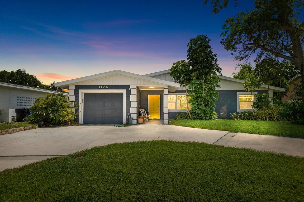 1124 40th Ave., St Petersburg, FL 33703