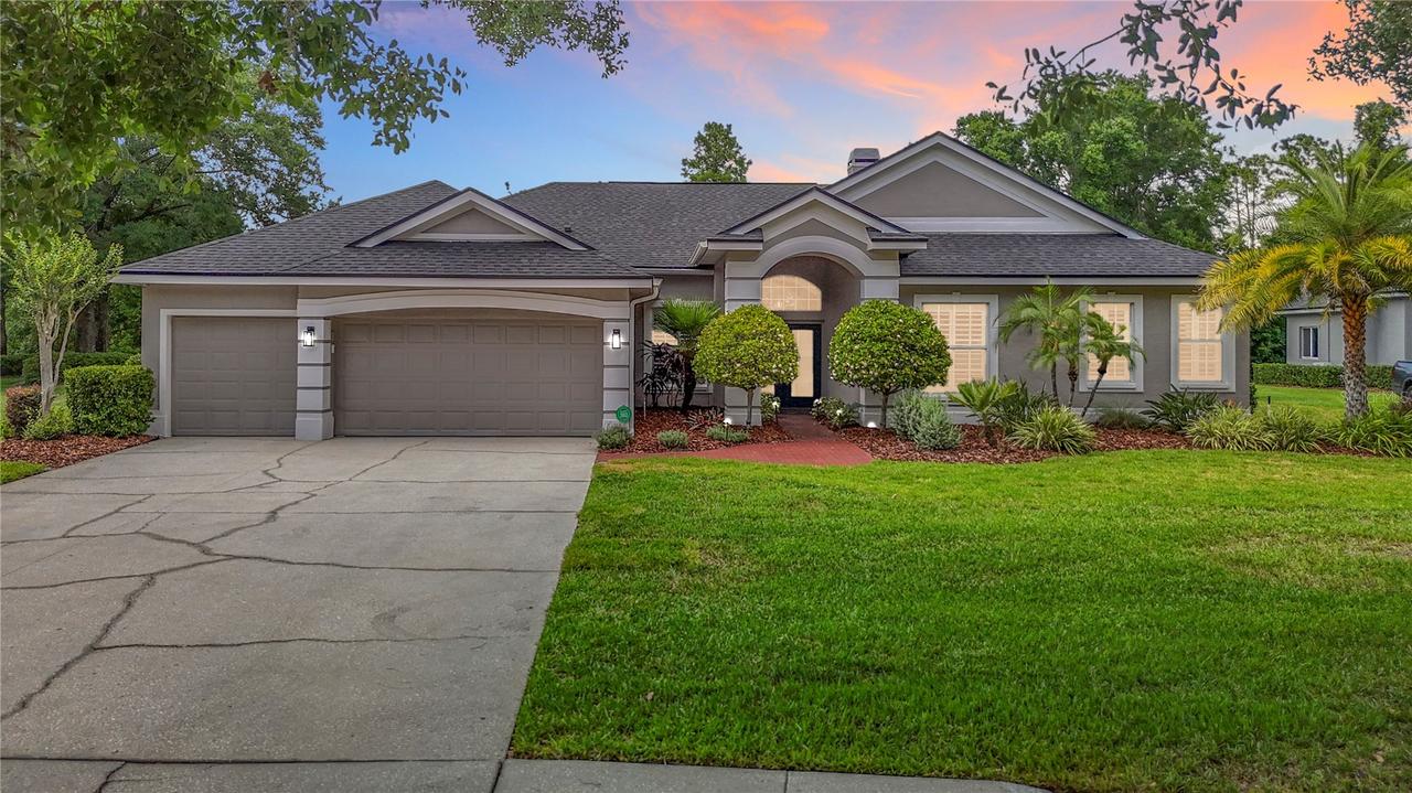 19128 Centre Rose Blvd., Lutz, FL 33558