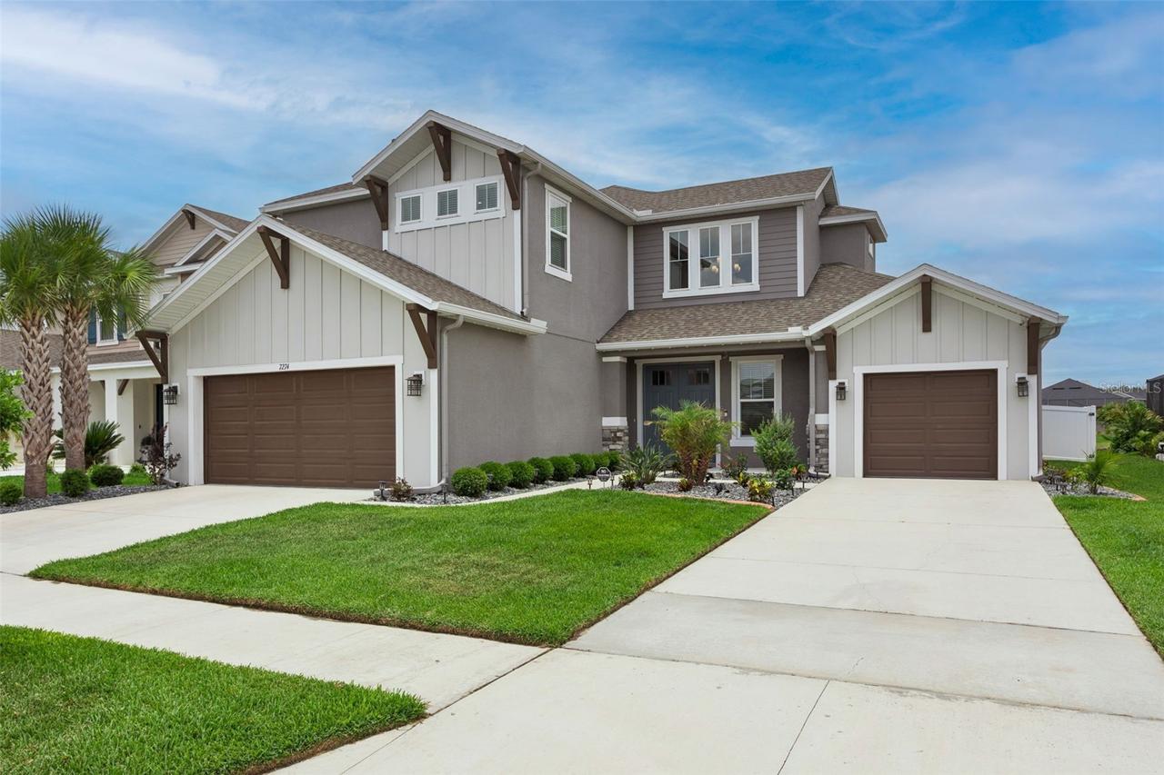 7274 Talamore Drive, Wesley Chapel, FL 33545