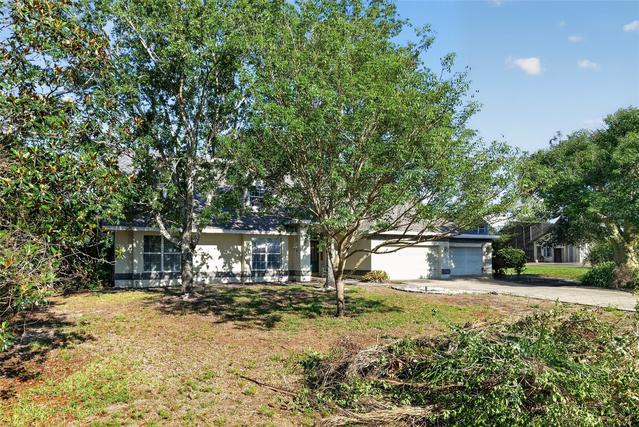 New Homes with In-ground Swimming Pools in Fort Meade: May 17th to May 23rd