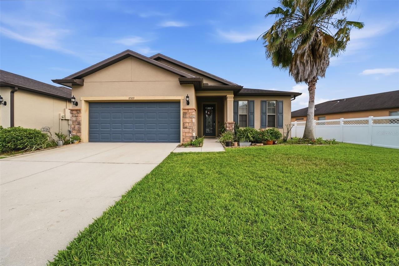 8929 Hinsdale Heights Dr., Polk City, FL 33868