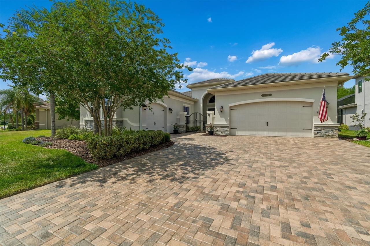 2213 Hollow Forest Ct., Wesley Chapel, FL 33543
