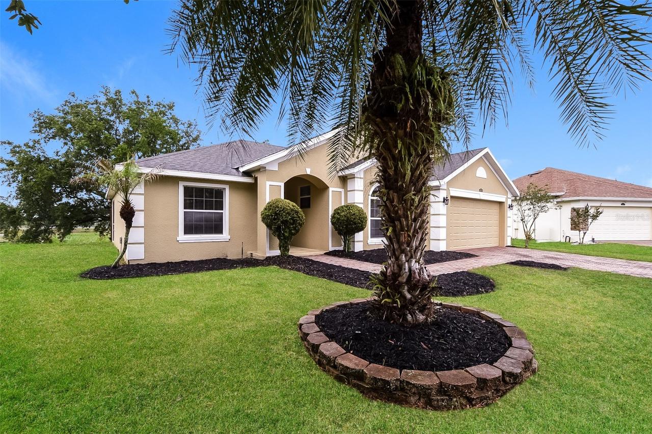 4837 Cape Hatteras Dr., Clermont, FL 34714