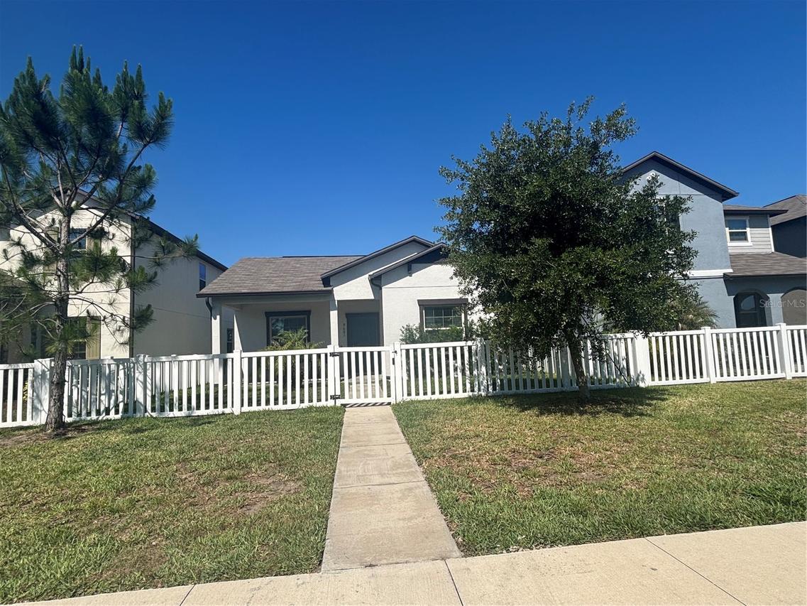 9601 Flourish Dr., Land O Lakes, FL 34637