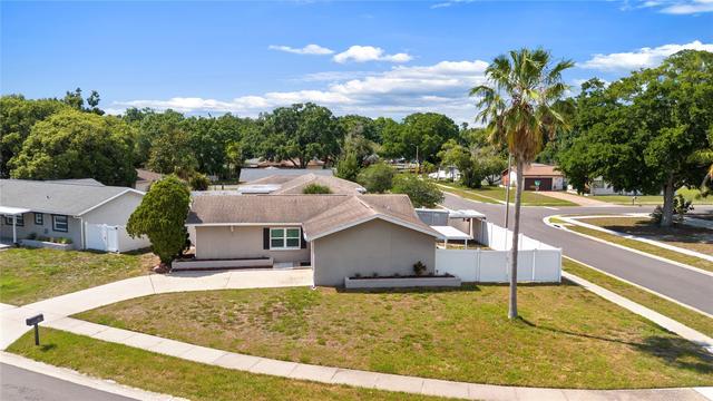 New Construction Homes For Sale This Week That Attend Palm Harbor University High School: May 13th to May 19th