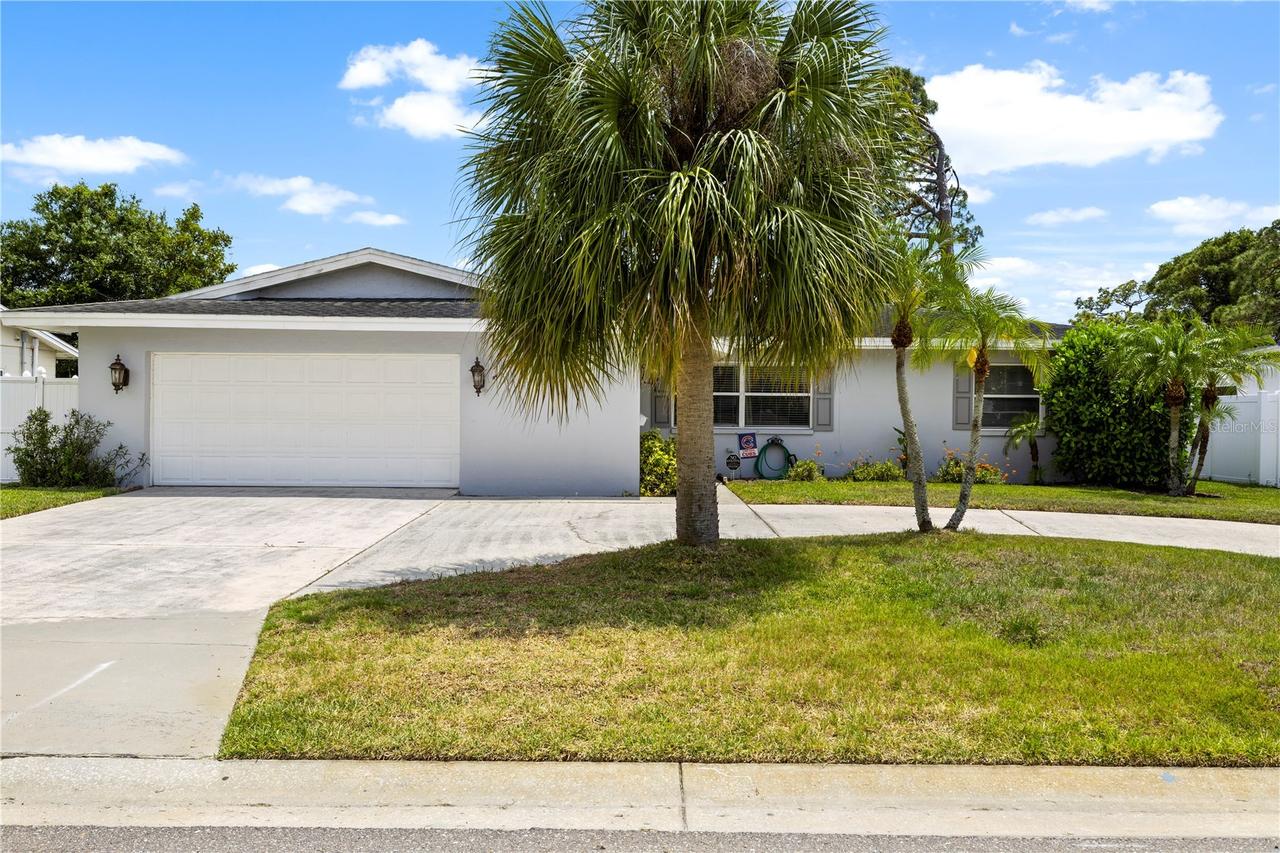 1930 74th Ave., St Petersburg, FL 33702