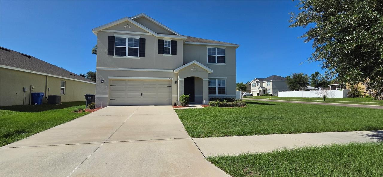 9628 Troncais Cir., Thonotosassa, FL 33592