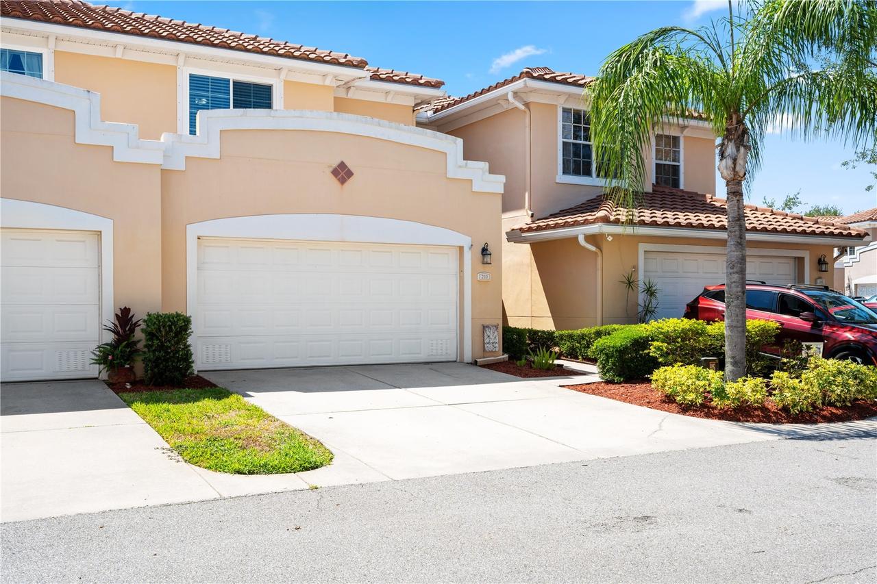 210 Valencia Cir., St Petersburg, FL 33716