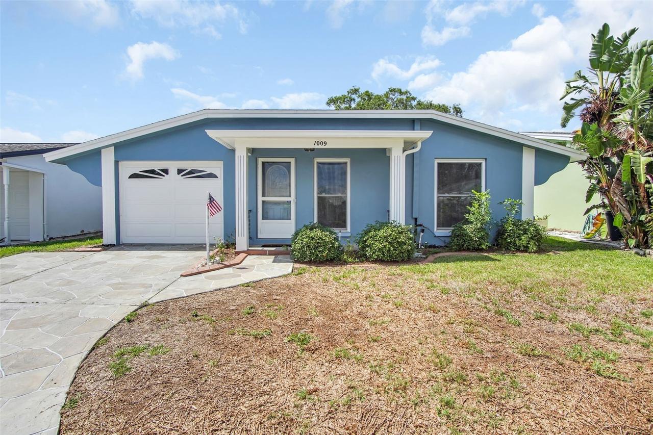 1009 Crane Ct., Dunedin, FL 34698