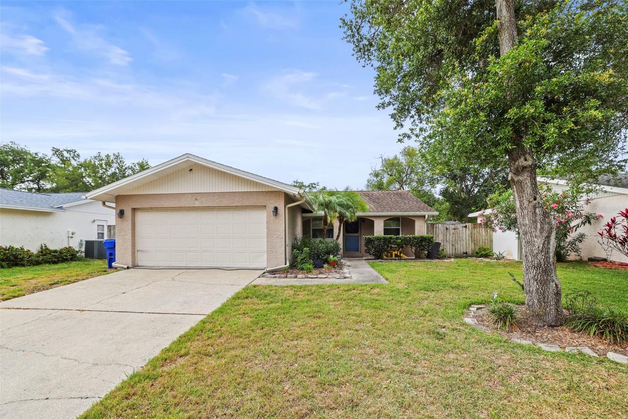 1613 Greenwood Dr., Dunedin, FL 34698