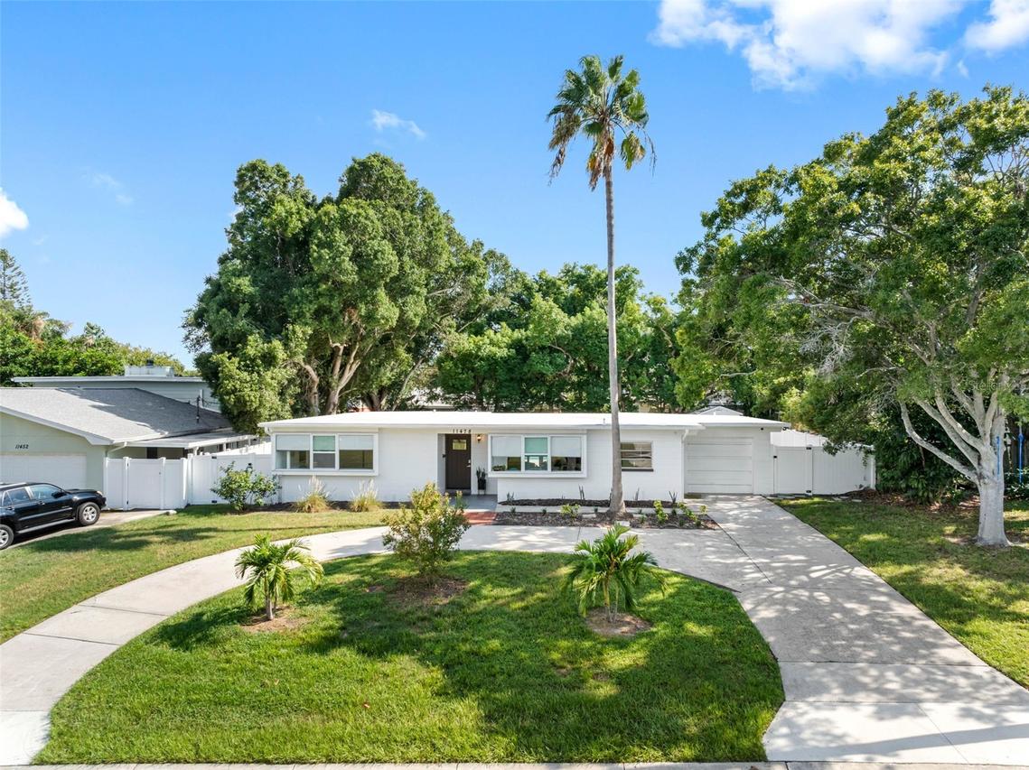11478 82nd Ave., Seminole, FL 33772
