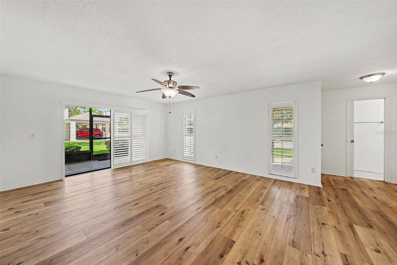 13030 Village Chase Cir., Tampa, FL 33618