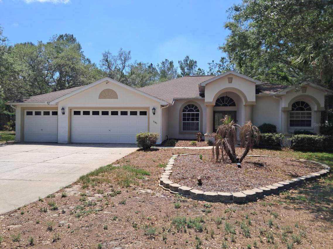 9183 Nightingale Rd., Weeki Wachee, FL 34613