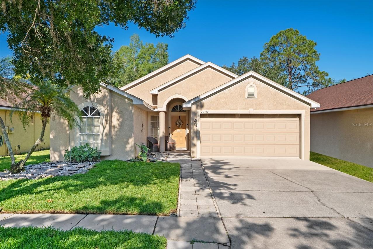 19310 Garden Quilt Cir., Lutz, FL 33558