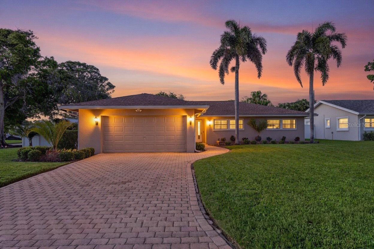 1501 N Dakota Ave., St Petersburg, FL 33703