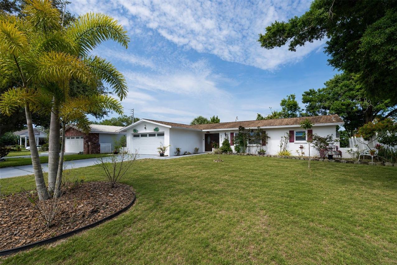6212 20th St., St Petersburg, FL 33712