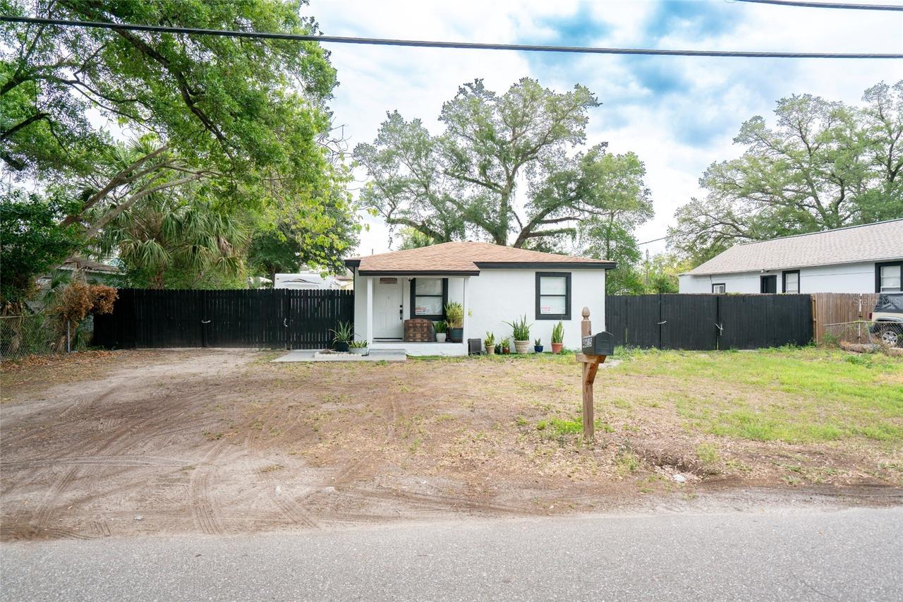 4615 Webster St., Tampa, FL 33610