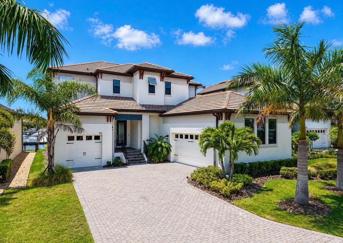 3016 Christophers Watch Ln., Ruskin, FL 33570