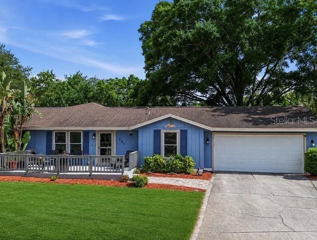 391 Walnut Ct., Palm Harbor, FL 34683