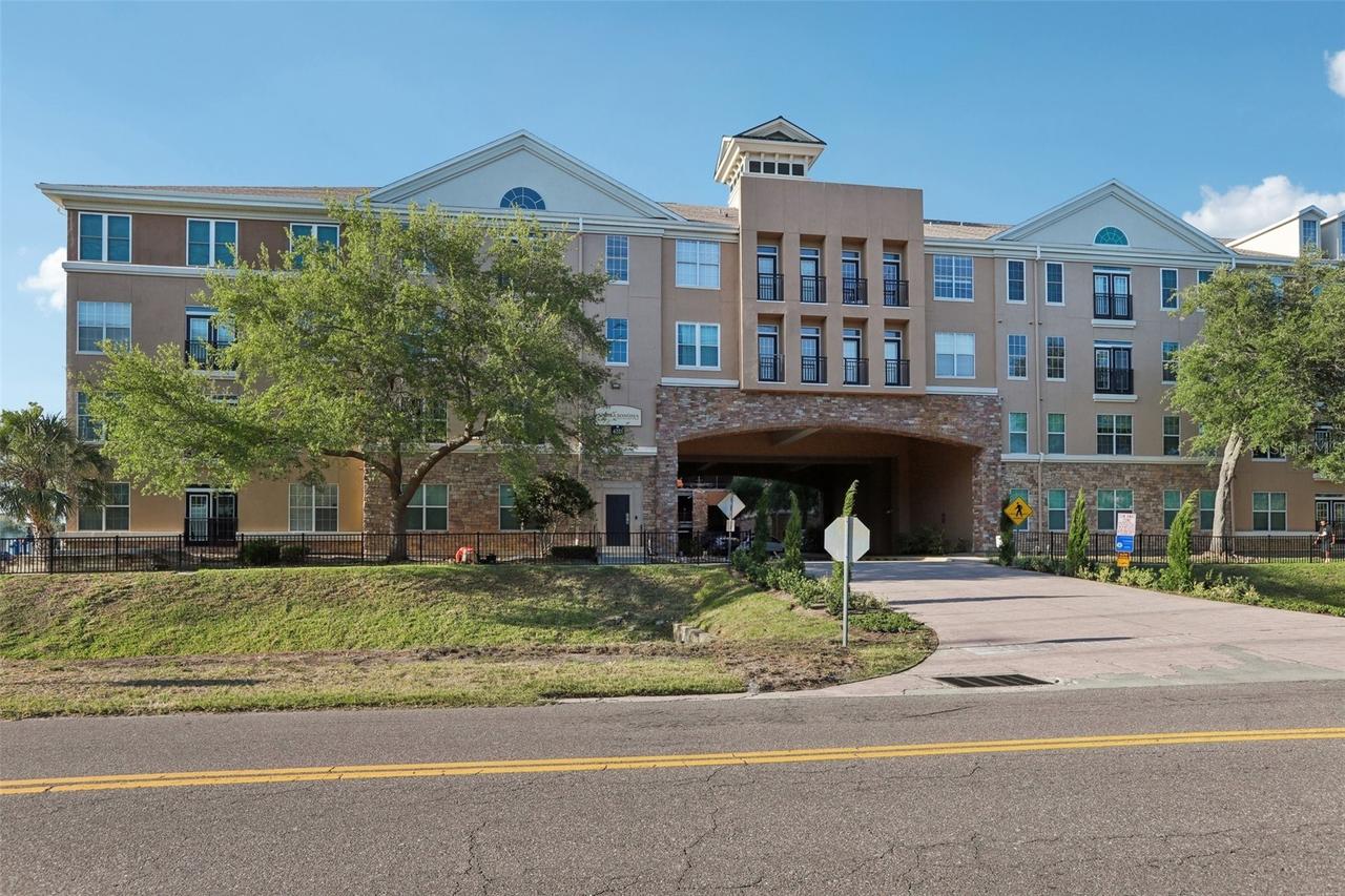 4221 W Spruce St. #2309, Tampa, FL 33607