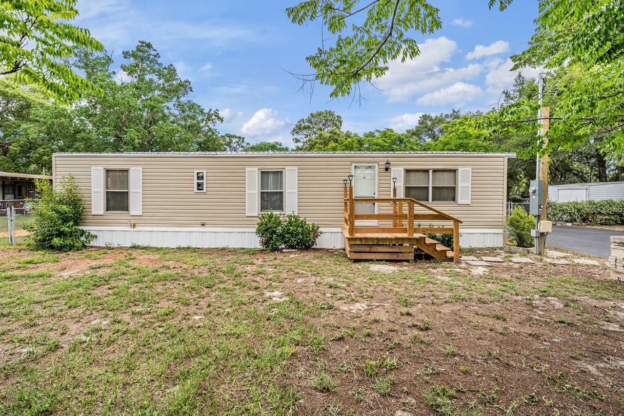 9739 Ray St., Hudson, FL 34669