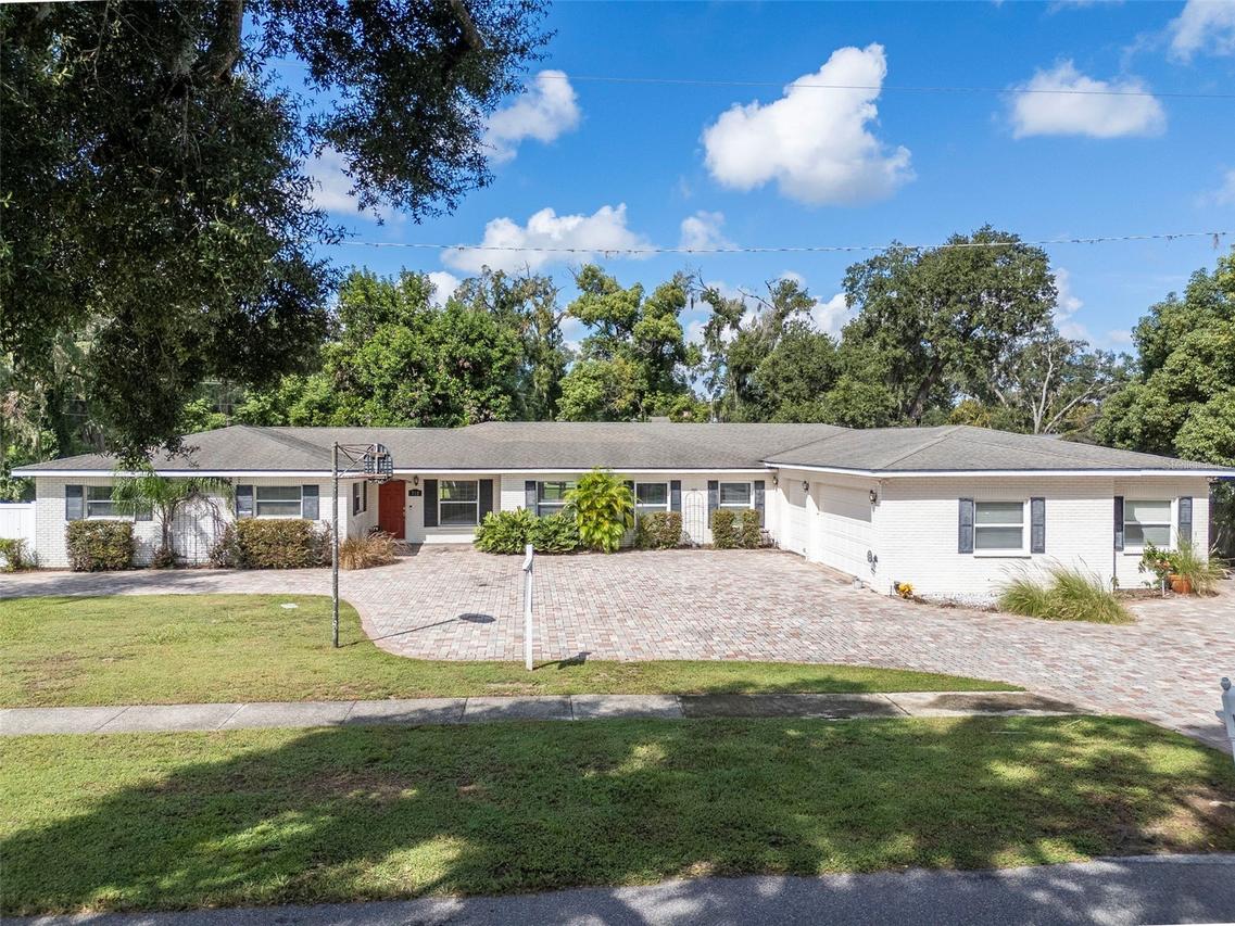 712 S Oakwood Ave., Brandon, FL 33511