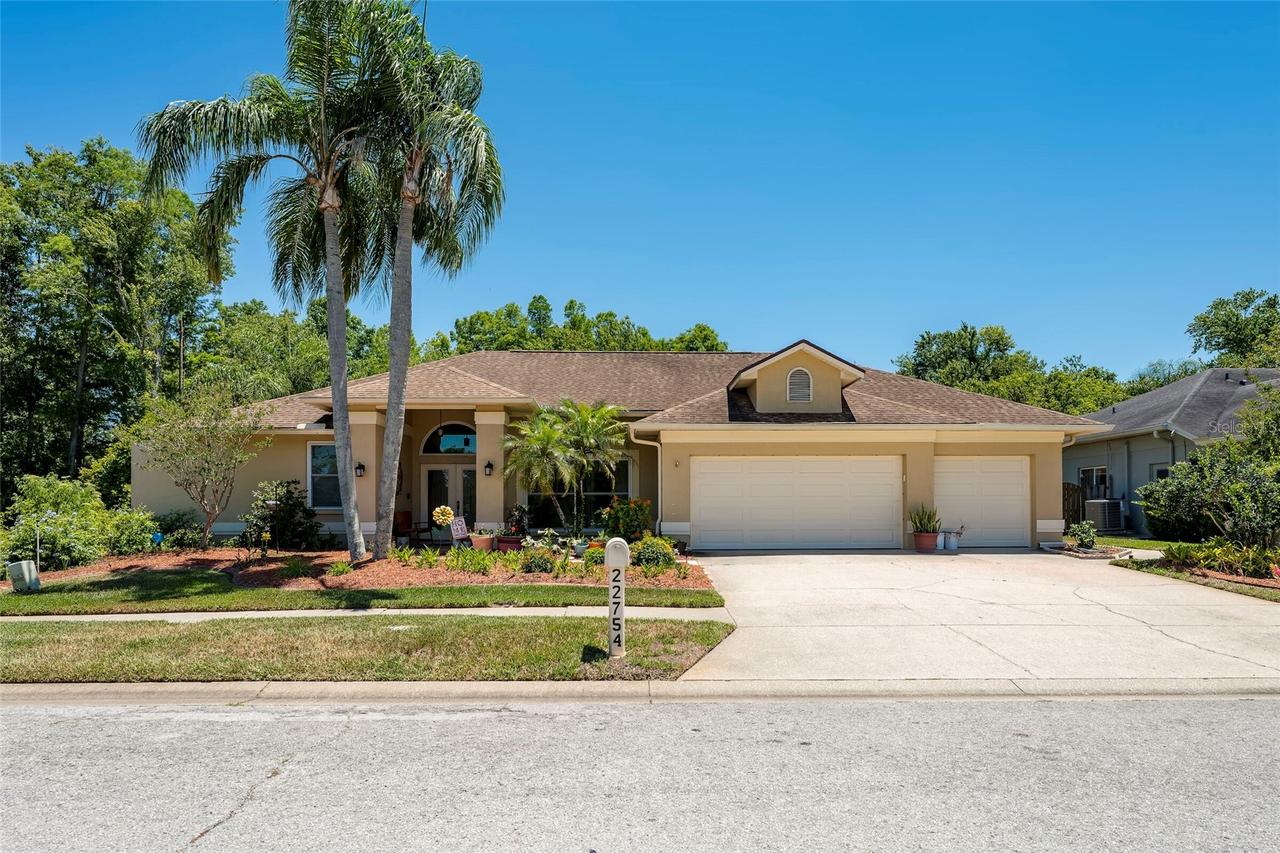 22754 Magnolia Trace Blvd., Lutz, FL 33549
